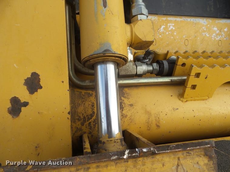 image for item DA5028 2008 John Deere 325 skid steer