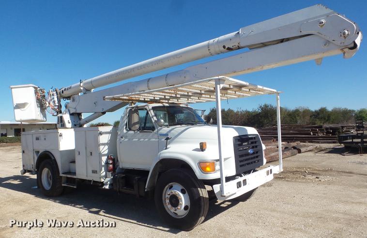 image for item DA5120 1995 Ford F800 Super Duty bucket truck