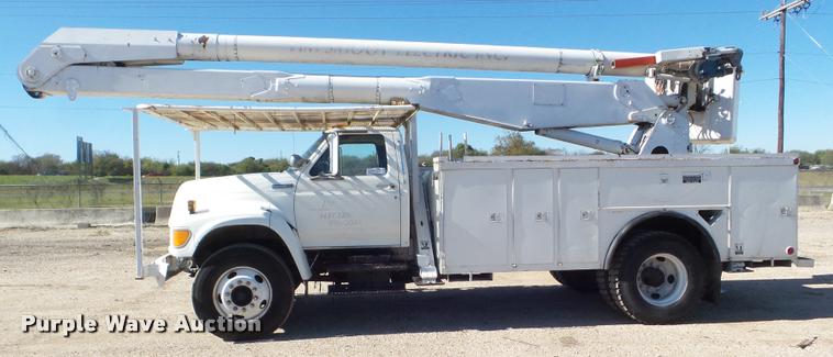image for item DA5120 1995 Ford F800 Super Duty bucket truck