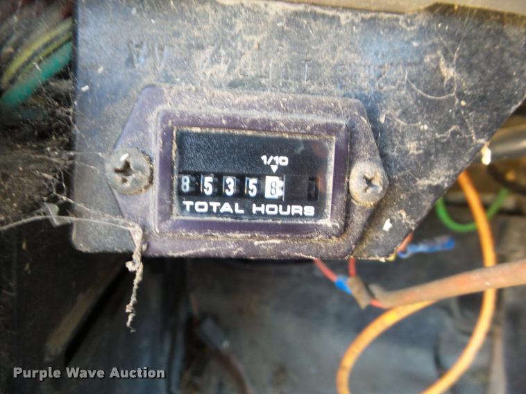 image for item DA5120 1995 Ford F800 Super Duty bucket truck