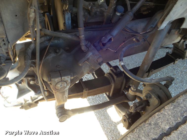 image for item DA5120 1995 Ford F800 Super Duty bucket truck