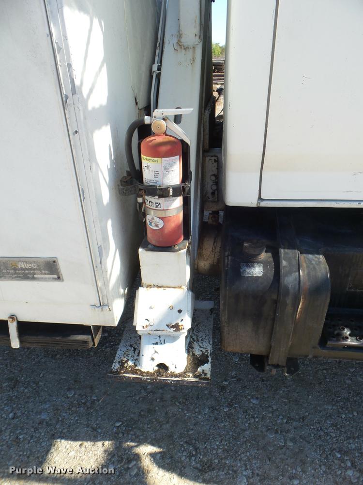 image for item DA5120 1995 Ford F800 Super Duty bucket truck