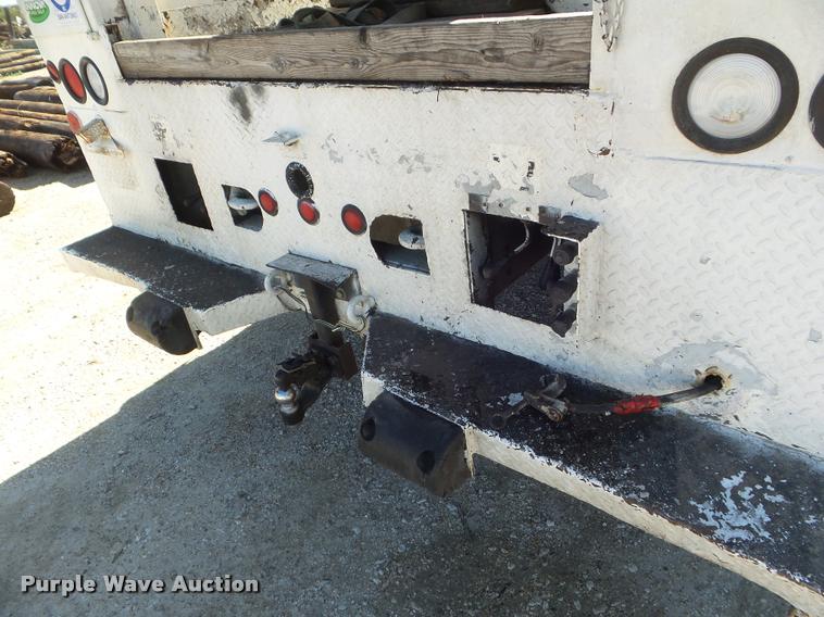 image for item DA5120 1995 Ford F800 Super Duty bucket truck