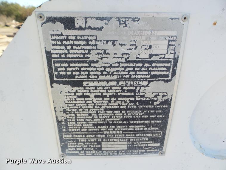 image for item DA5120 1995 Ford F800 Super Duty bucket truck