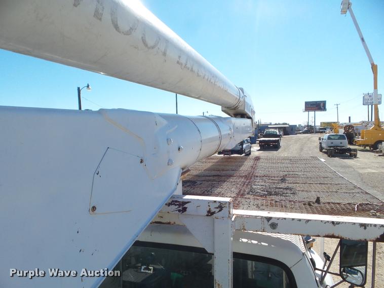 image for item DA5120 1995 Ford F800 Super Duty bucket truck