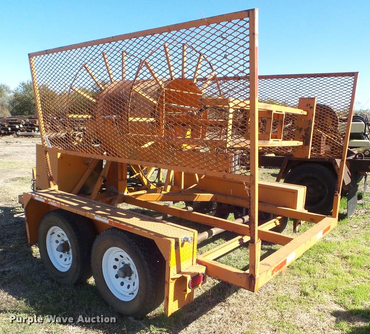 image for item DA5122 2001 R&R fiber optic figure 8 trailer