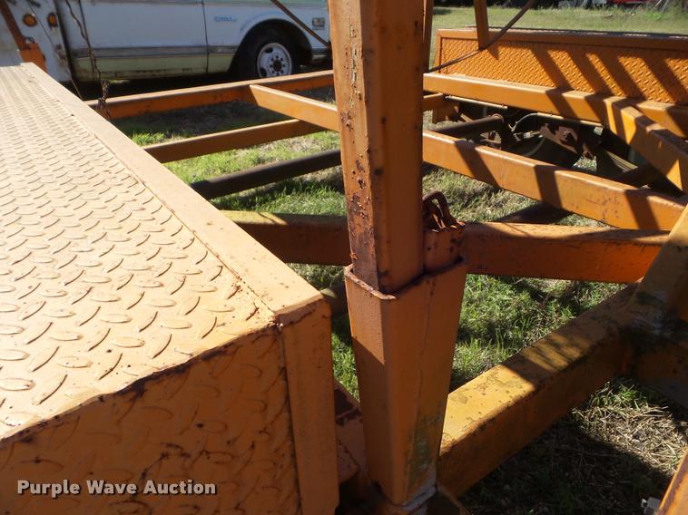 image for item DA5122 2001 R&R fiber optic figure 8 trailer