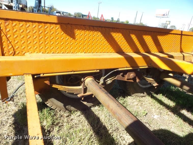 image for item DA5122 2001 R&R fiber optic figure 8 trailer