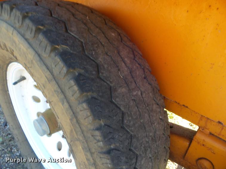 image for item DA5122 2001 R&R fiber optic figure 8 trailer