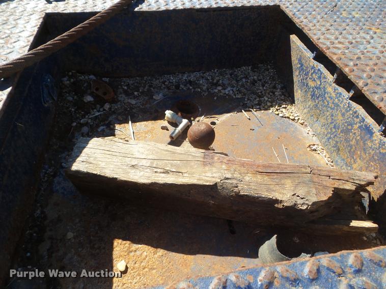 image for item DA5136 Flatbed