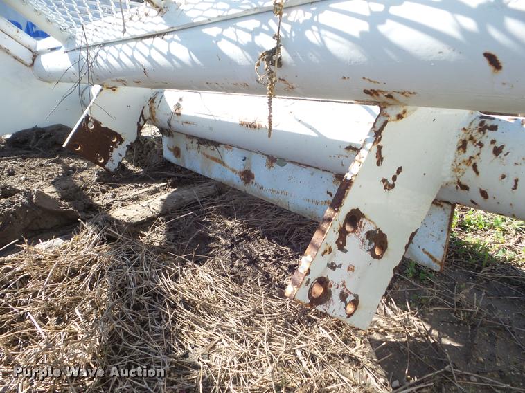 image for item DA5138 Steel semi truck grill guard