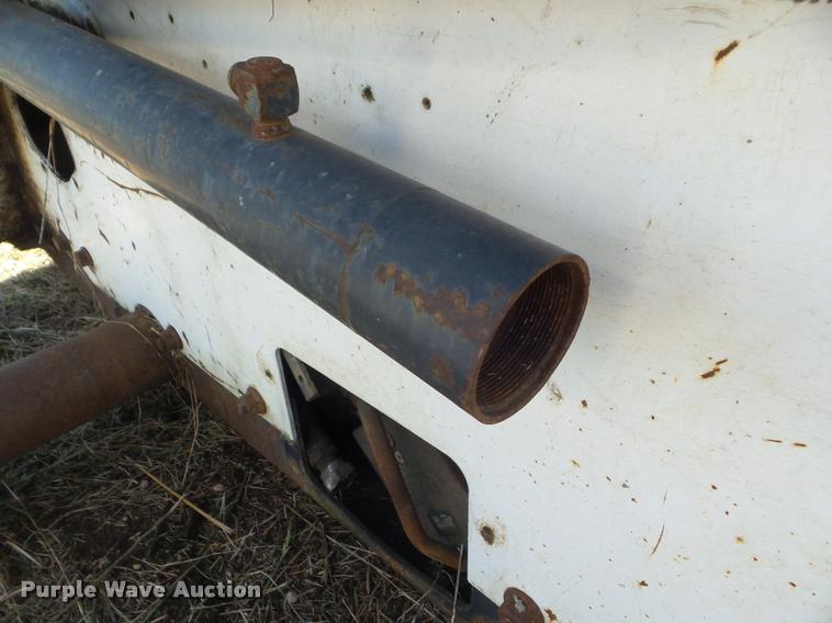 image for item DA5141 1998 Bobcat 863 skid steer