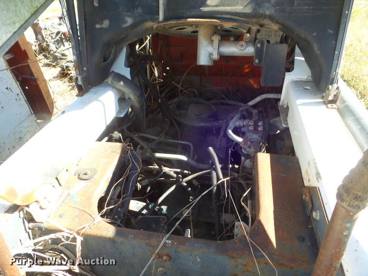 image for item DA5142 1997 Bobcat 863 skid steer