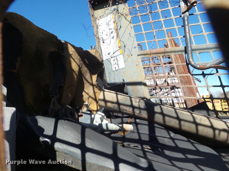 image for item DA5142 1997 Bobcat 863 skid steer