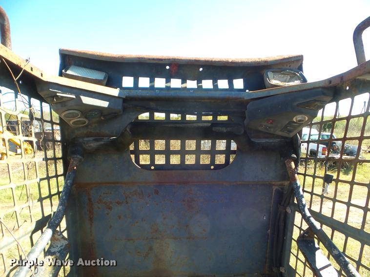 image for item DA5142 1997 Bobcat 863 skid steer