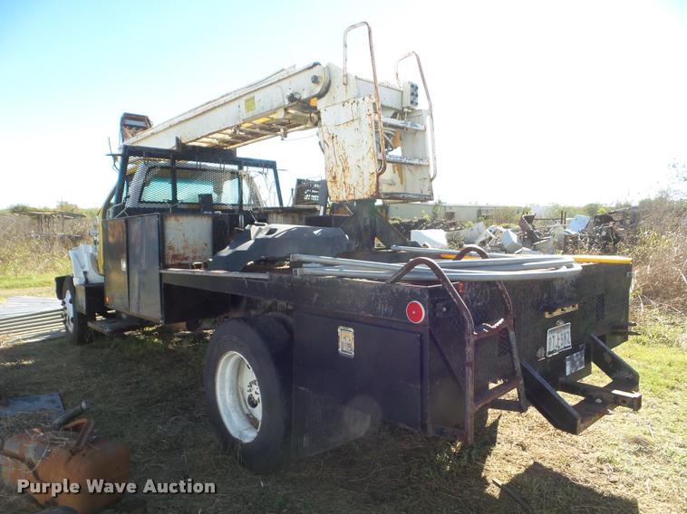 image for item DA5143 1995 GMC TopKick ladder truck