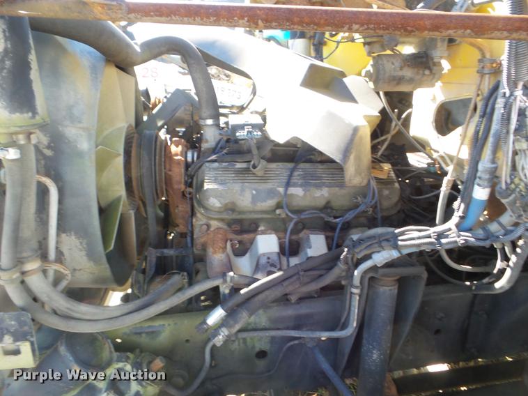 image for item DA5143 1995 GMC TopKick ladder truck