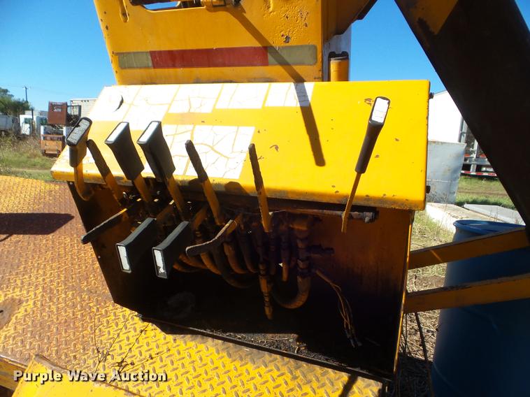 image for item DA5144 Telelect 1041 digger derrick attachment