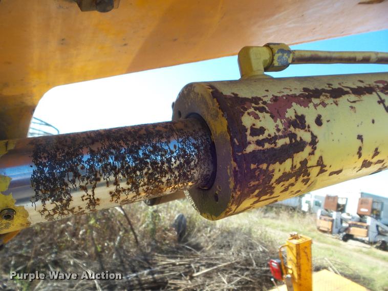 image for item DA5144 Telelect 1041 digger derrick attachment