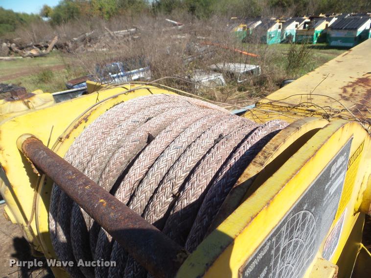 image for item DA5147 1985 Chevrolet Kodiak 70 bucket truck