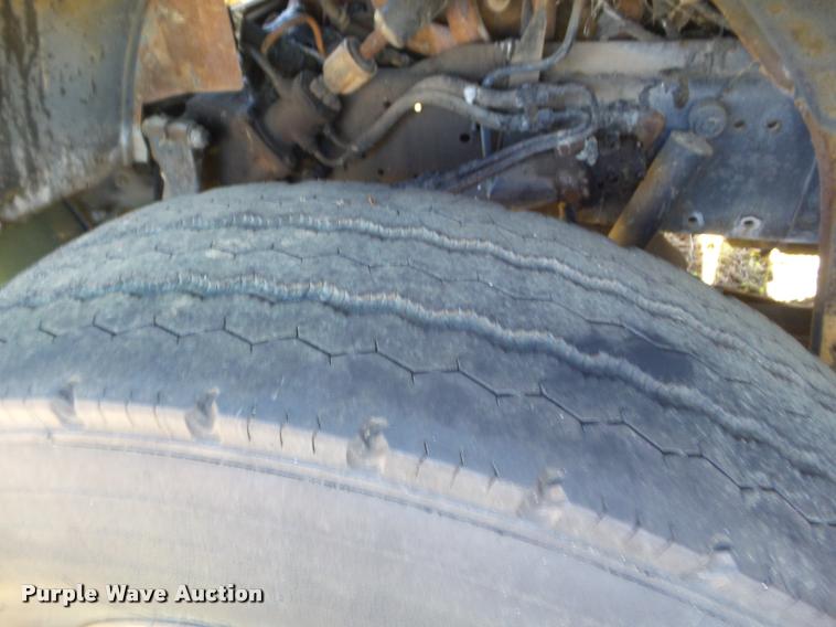 image for item DA5147 1985 Chevrolet Kodiak 70 bucket truck