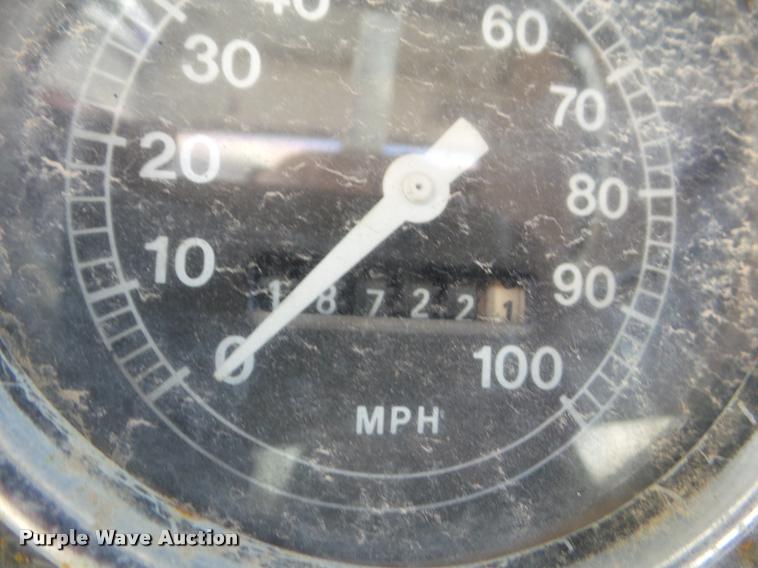 image for item DA5149 1976 Ford F700 winch truck