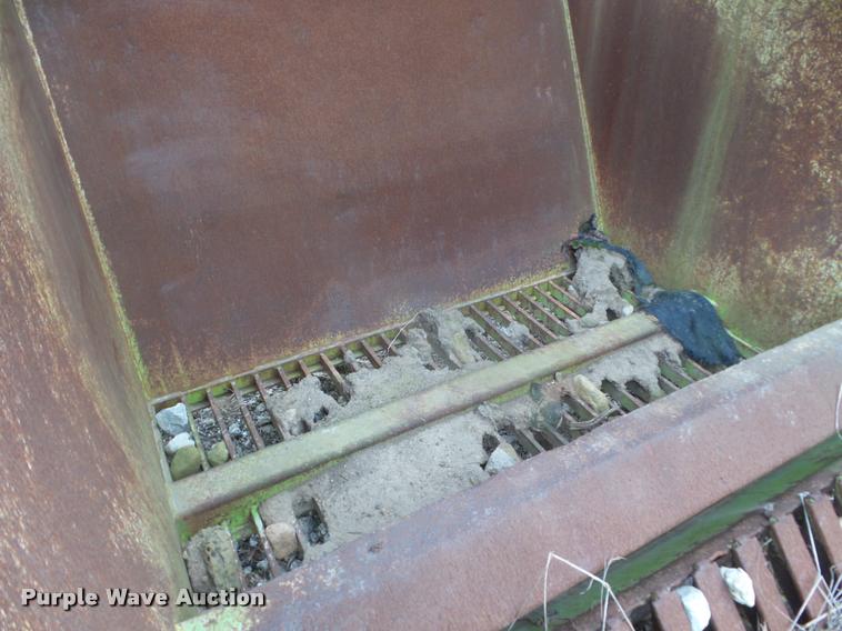 image for item DA5165 Schulte High Rise 8000 rock picker