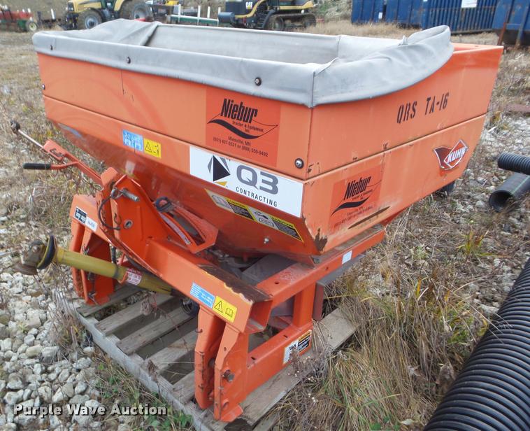 image for item DA5168 Kuhn MDS 65 spreader