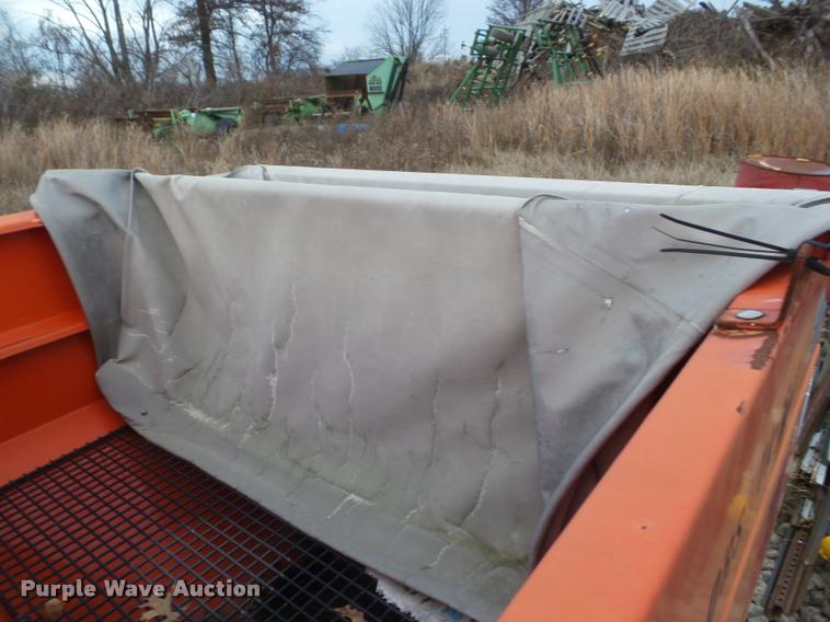 image for item DA5168 Kuhn MDS 65 spreader