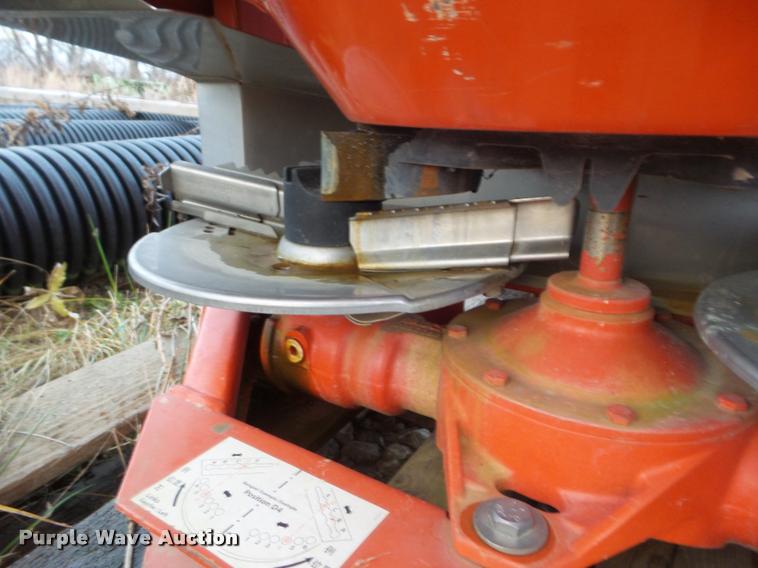 image for item DA5168 Kuhn MDS 65 spreader