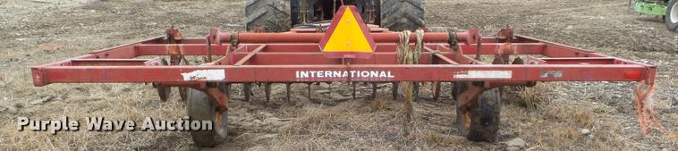 image for item DA5169 2007 Case IH 6000 crimper