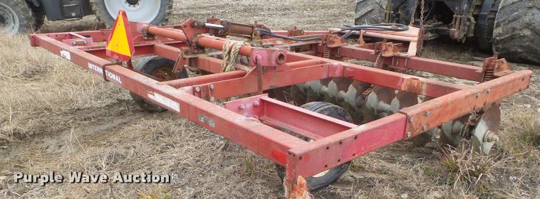 image for item DA5169 2007 Case IH 6000 crimper