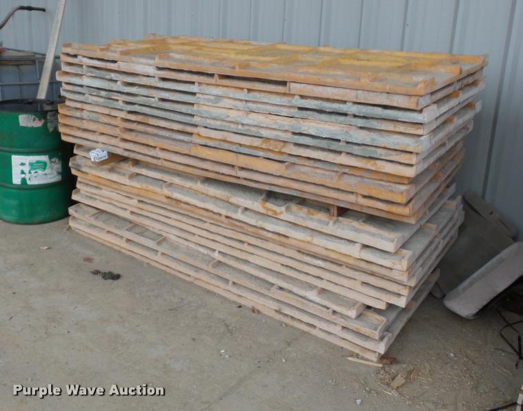 image for item DA5758 (22) concrete forms