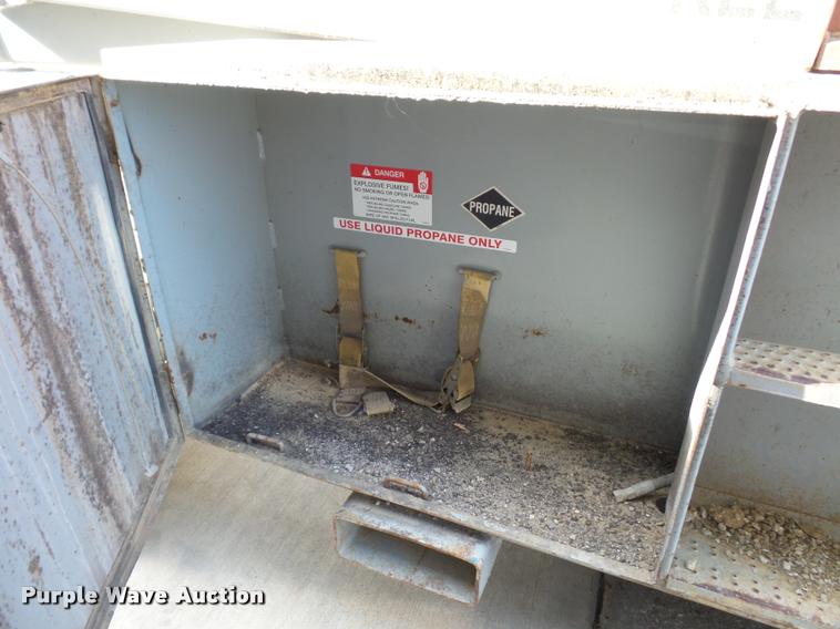 image for item DA5777 Skyjack SJ9250 scissor lift