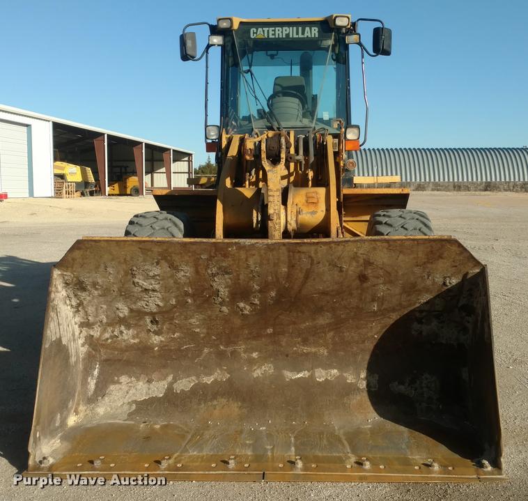 image for item DB0779 2003 Caterpillar 938G wheel loader