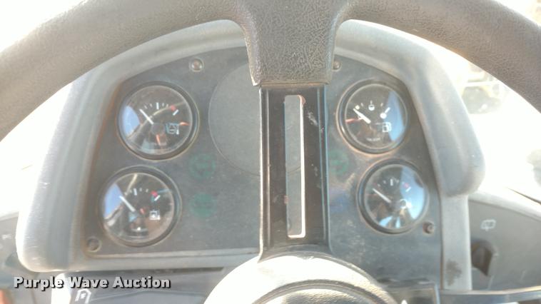 image for item DB0779 2003 Caterpillar 938G wheel loader