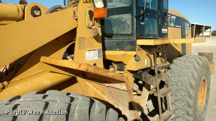 image for item DB0779 2003 Caterpillar 938G wheel loader