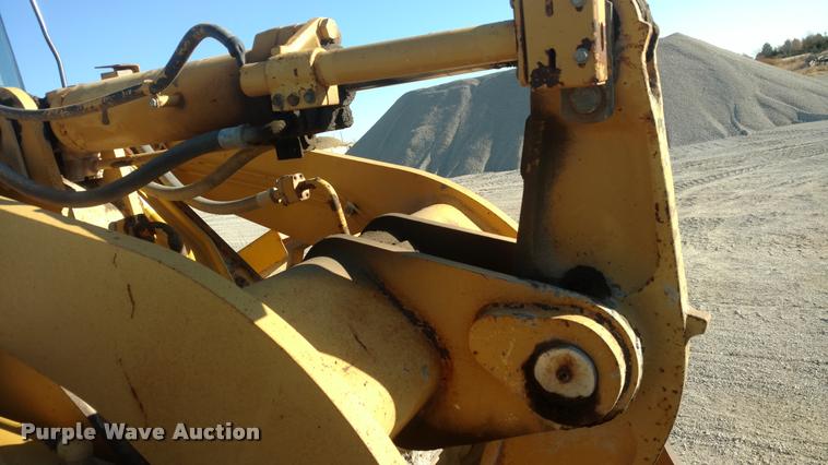 image for item DB0779 2003 Caterpillar 938G wheel loader
