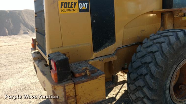 image for item DB0779 2003 Caterpillar 938G wheel loader