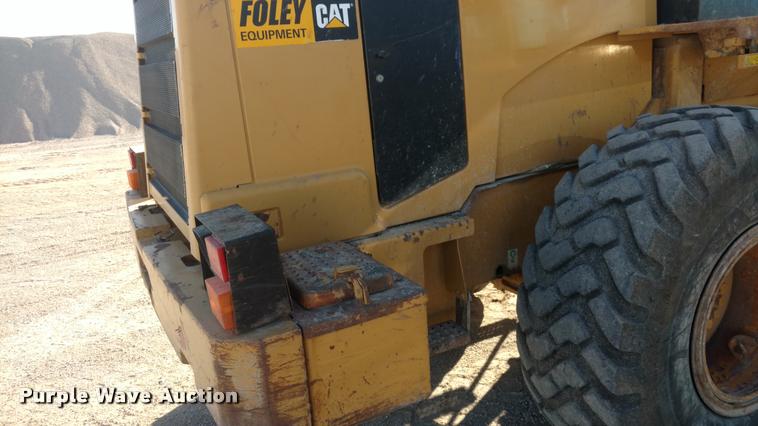 image for item DB0779 2003 Caterpillar 938G wheel loader