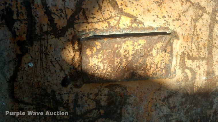 image for item DB0784 1999 Case 621B wheel loader