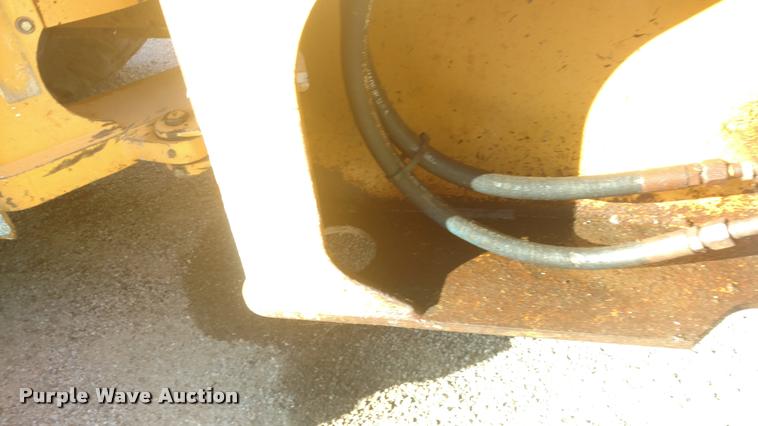 image for item DB0784 1999 Case 621B wheel loader