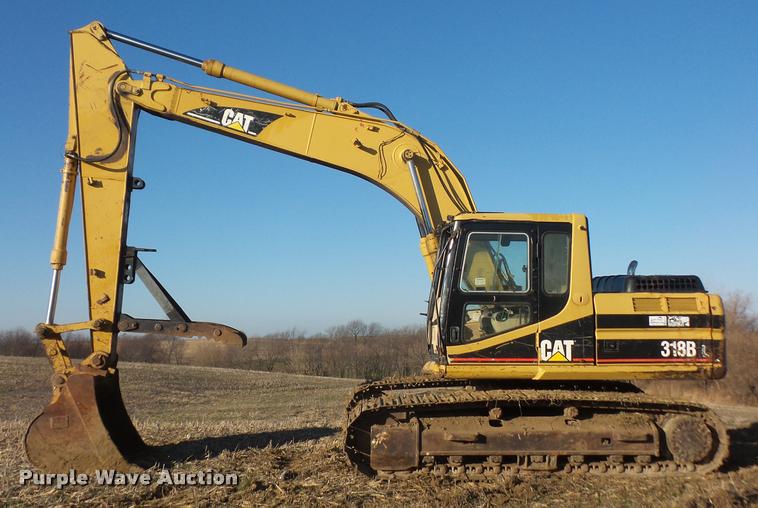 image for item DB2775 2000 Caterpillar 318B L excavator