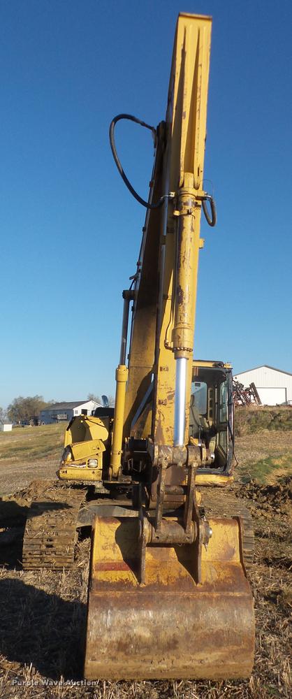 image for item DB2775 2000 Caterpillar 318B L excavator