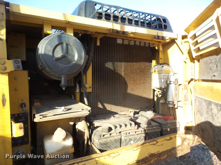 image for item DB2775 2000 Caterpillar 318B L excavator