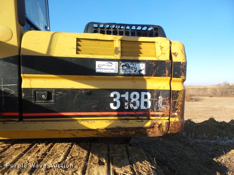 image for item DB2775 2000 Caterpillar 318B L excavator
