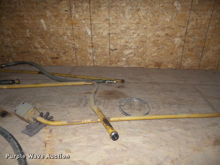 image for item DB2775 2000 Caterpillar 318B L excavator