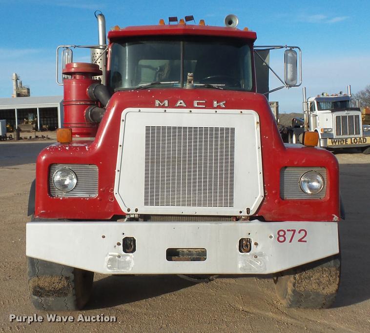 image for item DB2799 1987 Mack RS688LS dump truck