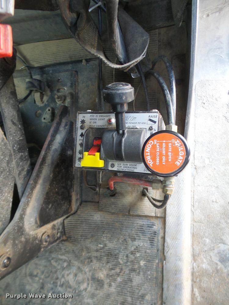 image for item DB2799 1987 Mack RS688LS dump truck