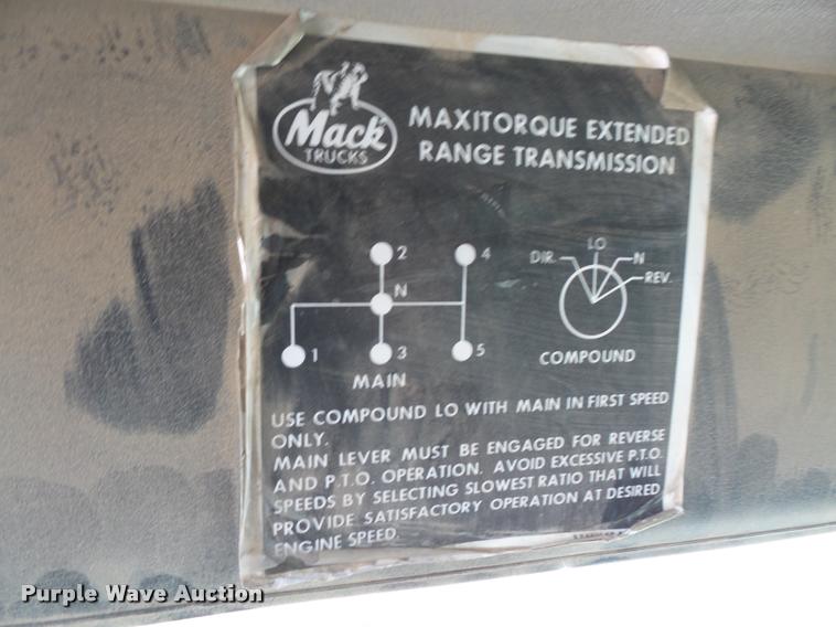 image for item DB2799 1987 Mack RS688LS dump truck